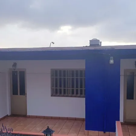 Azayara Apartment *